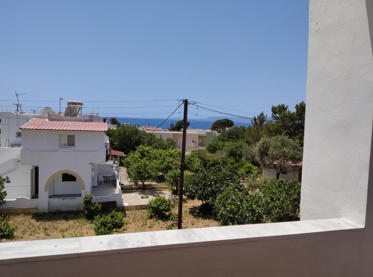 Pefki  Maria Apartments מראה חיצוני תמונה