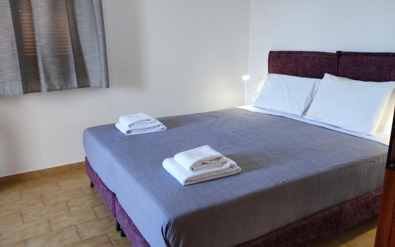 Pefki  Maria Apartments מראה חיצוני תמונה