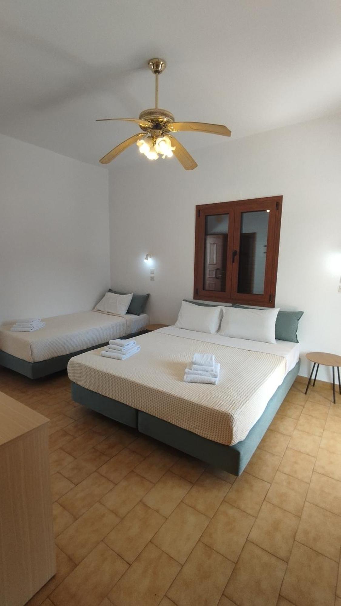 Pefki  Maria Apartments מראה חיצוני תמונה