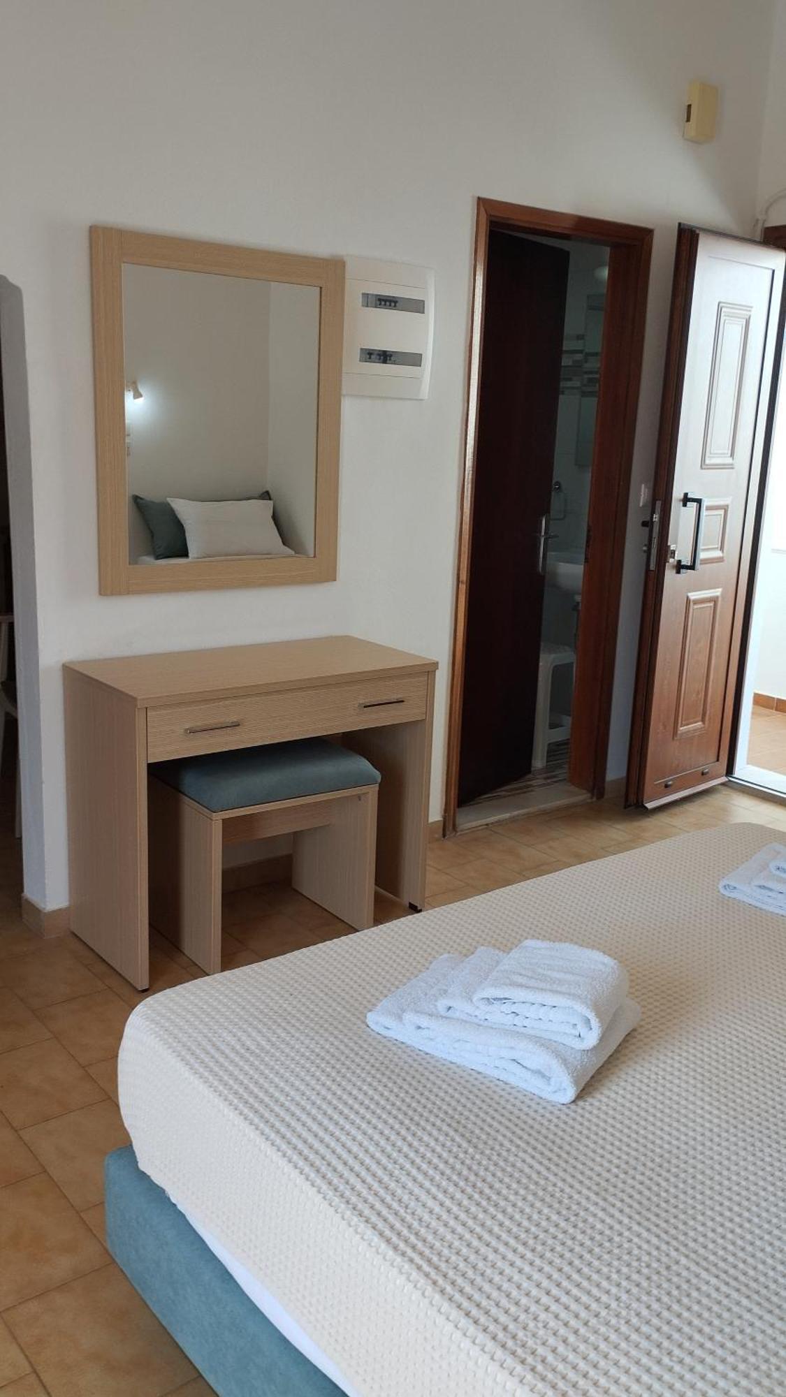 Pefki  Maria Apartments מראה חיצוני תמונה
