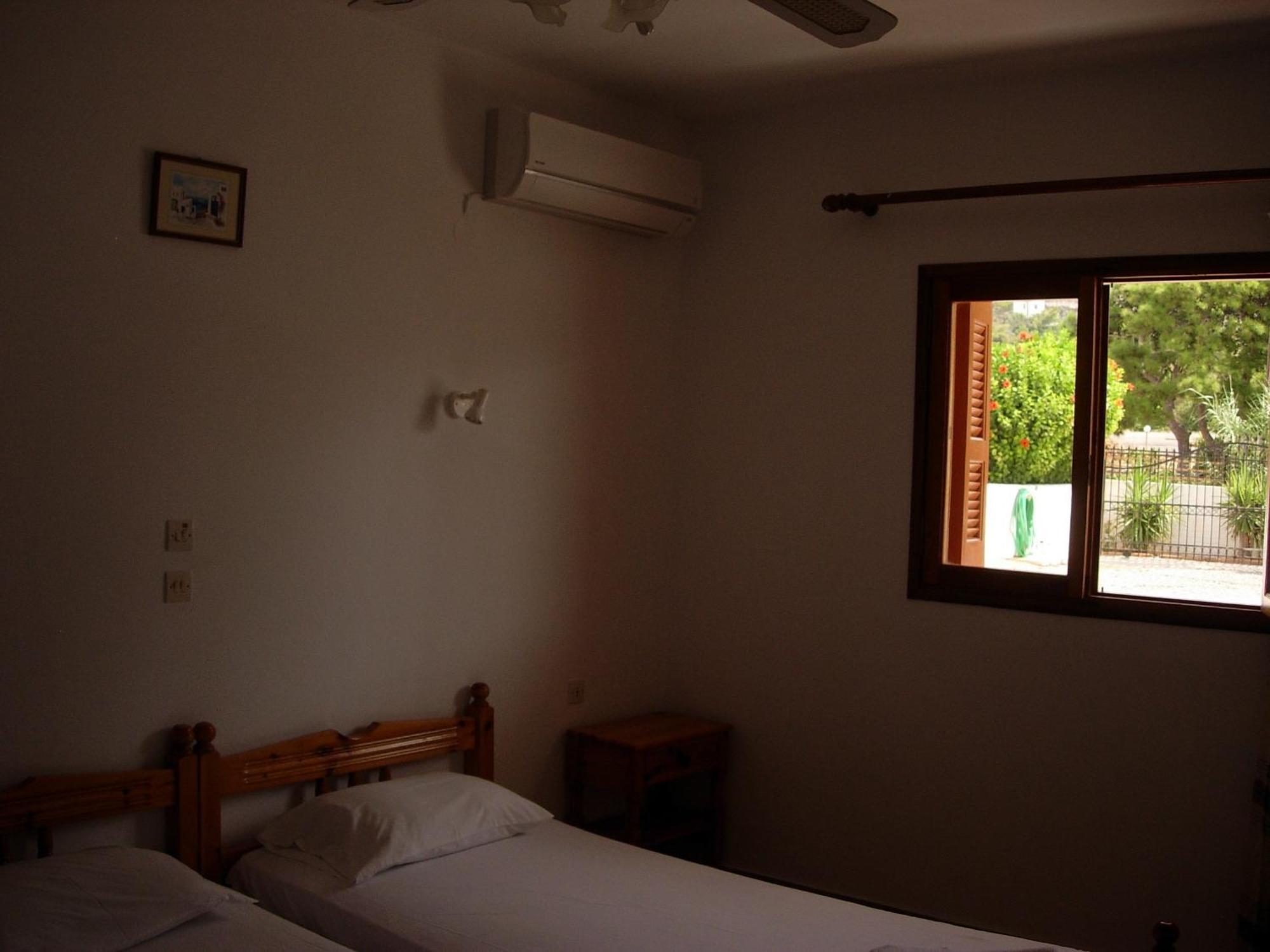 Pefki  Maria Apartments מראה חיצוני תמונה