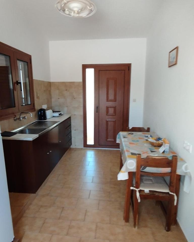 Pefki  Maria Apartments מראה חיצוני תמונה