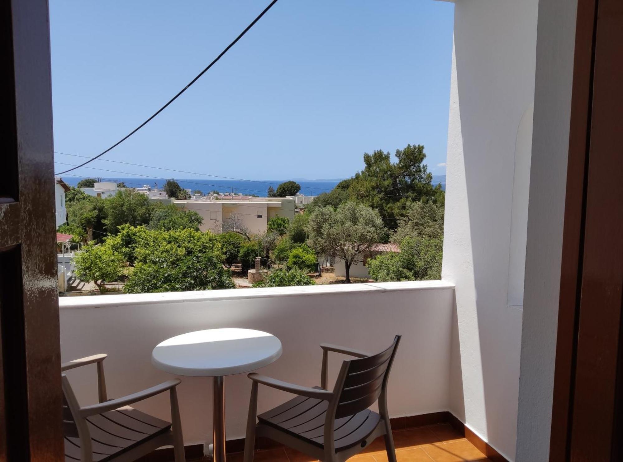 Pefki  Maria Apartments מראה חיצוני תמונה