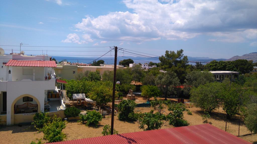 Pefki  Maria Apartments מראה חיצוני תמונה